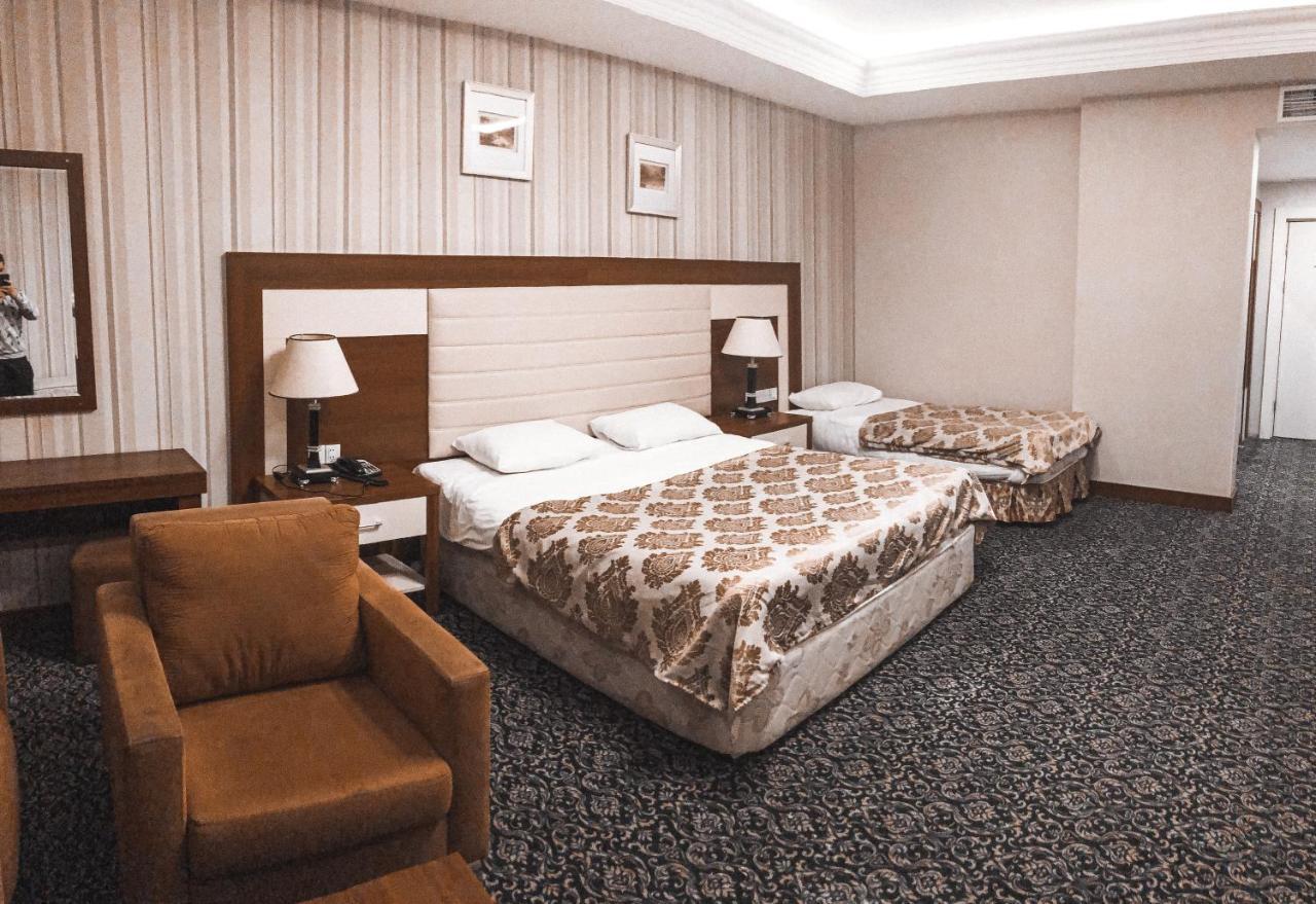 Mont Inn Hotel Baku Eksteriør bilde